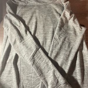 Size Small Gerry Fleece long sleeve shirt.